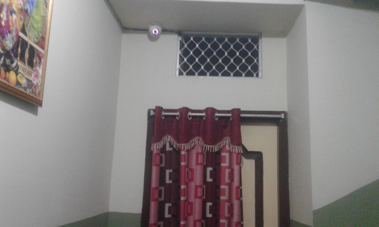 Ganesh Lodge Puri Buitenkant foto